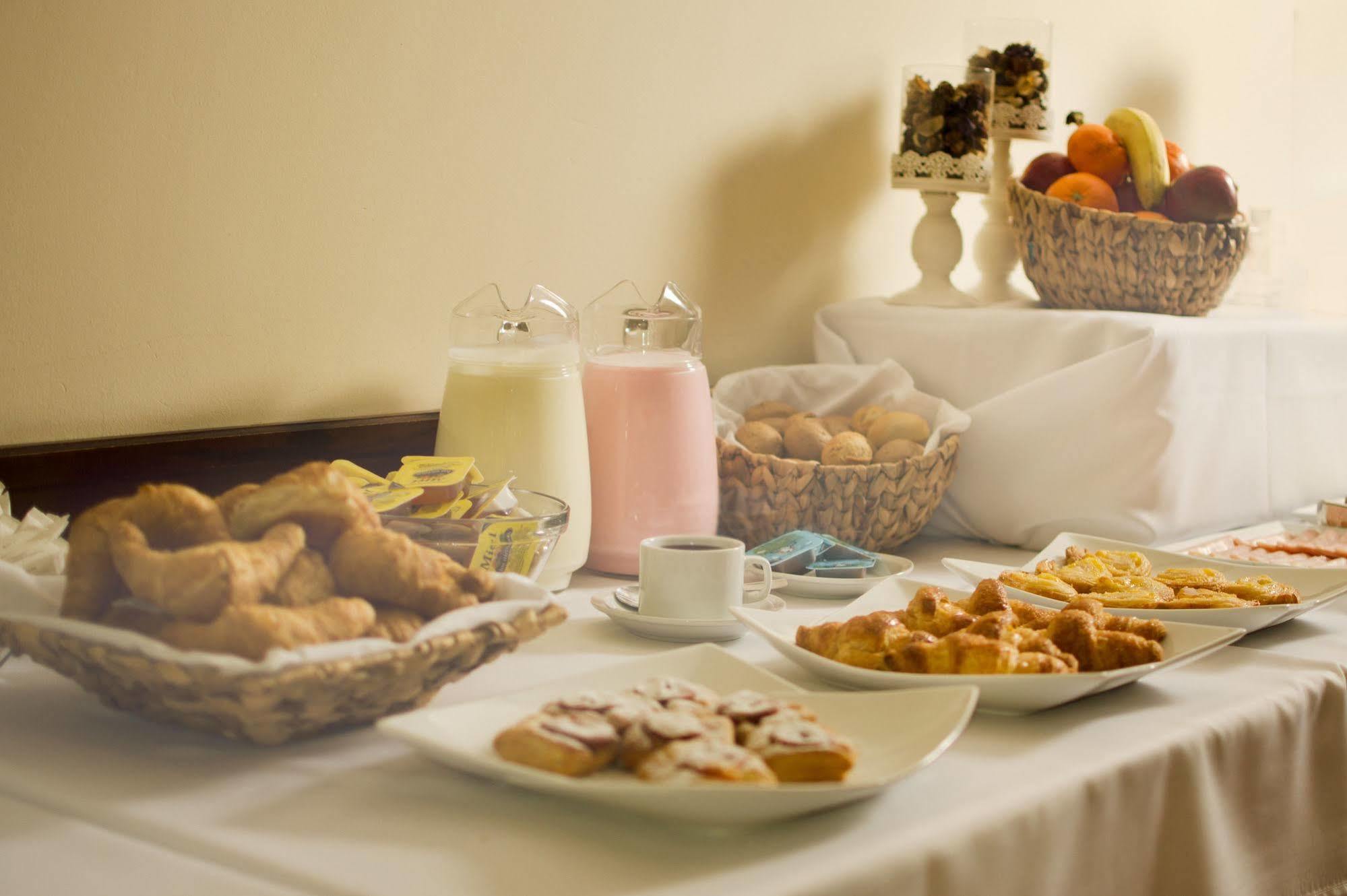Ermitage Hotel Montevideo Luaran gambar